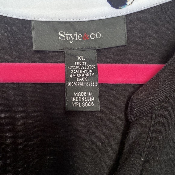 Style & Co XL top with cute puppy pattern. - Picture 4 of 6